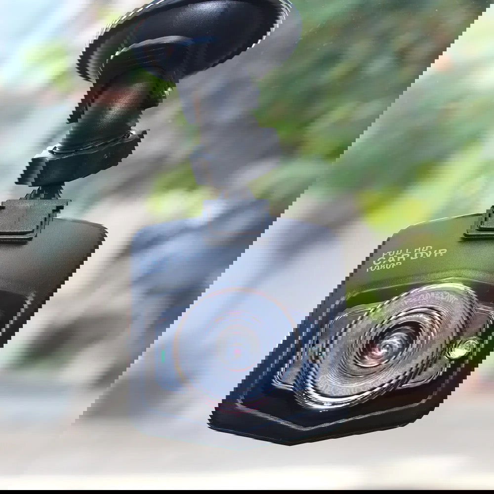 Car Dashcam with Night Vision Audio Recording - ObjectsUAE - 